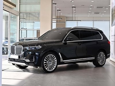 BMW X7 - 1