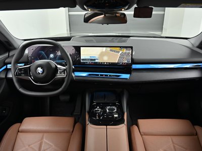 BMW 5 SERIES - 4
