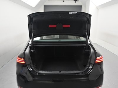 2025 BMW 5 SERIES — миниатюра 20