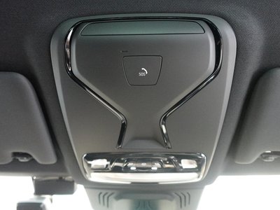 2025 BMW 3 SERIES TOURING — миниатюра 25