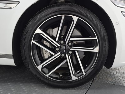 صورة 8 لـ 2024 Genesis G80 (RG3)