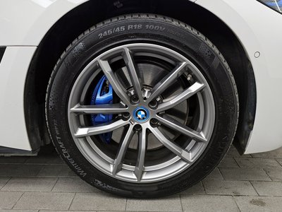 BMW I4 - 6