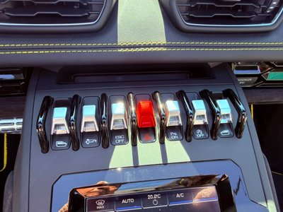 صورة مصغرة 39 لـ 2021 Lamborghini HURACAN SPYDER