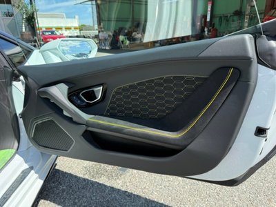 صورة مصغرة 27 لـ 2021 Lamborghini HURACAN SPYDER