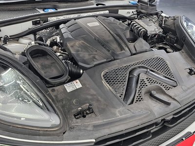 PORSCHE MACAN - 7