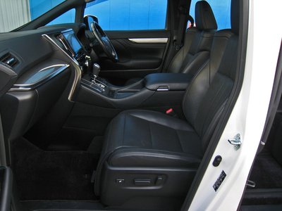 صورة مصغرة 62 لـ 2018 Toyota VELLFIRE