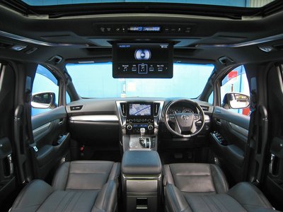 صورة مصغرة 27 لـ 2018 Toyota VELLFIRE