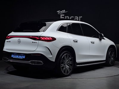 MERCEDES-BENZ EQE SUV - 4