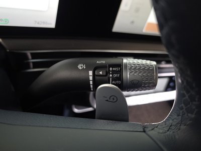 2022 Genesis GV60 — миниатюра 27