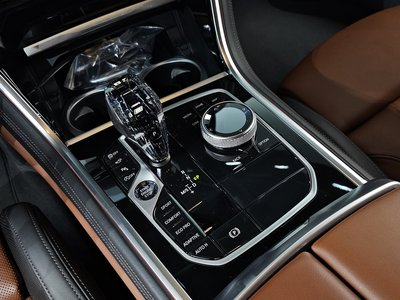 2024 BMW 8 SERIES — фото 9