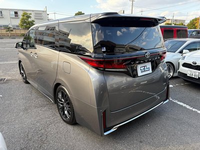 TOYOTA VELLFIRE - 6