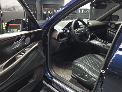 GENESIS GV80 - 10