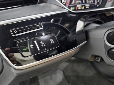 صورة مصغرة 15 لـ 2020 AUDI A8