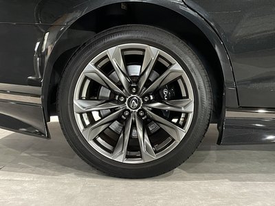 صورة مصغرة 58 لـ 2018 Lexus LS