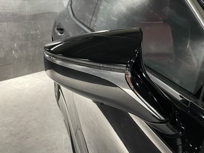 صورة مصغرة 17 لـ 2018 Lexus LS