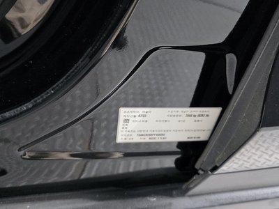 2023 Tesla MODEL X — миниатюра 29