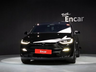2023 Tesla MODEL X 照片 2