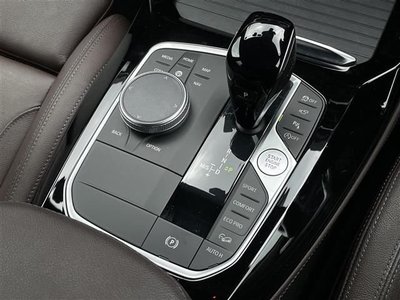 2022 BMW BMW — миниатюра 24