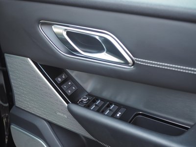 2017 LAND Rover RANGE ROVER VELAR 照片 37