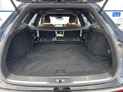 2025 Toyota CROWN ESTATE 照片 37
