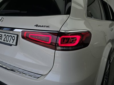 MERCEDES-BENZ GLS - 10