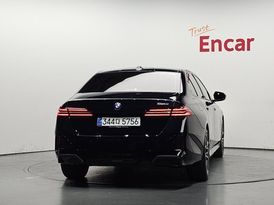 BMW 5 SERIES - 3