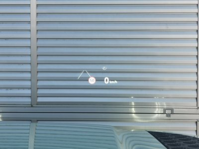 LAND ROVER DEFENDER - 9