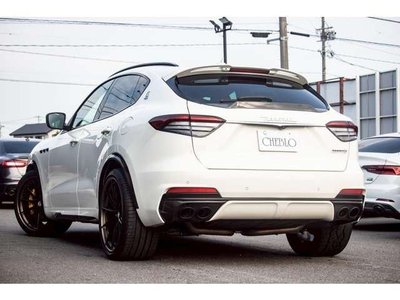 صورة 7 لـ 2019 Maserati LEVANTE