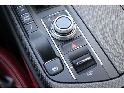 2019 Maserati LEVANTE thumbnail 57
