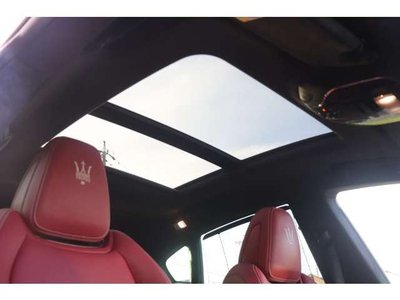 2019 Maserati LEVANTE thumbnail 49