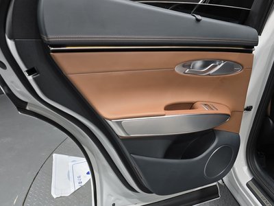 2024 Genesis GV70 缩略图 15