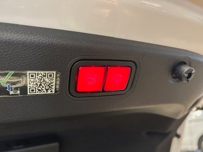 MERCEDES-BENZ CLS - 10