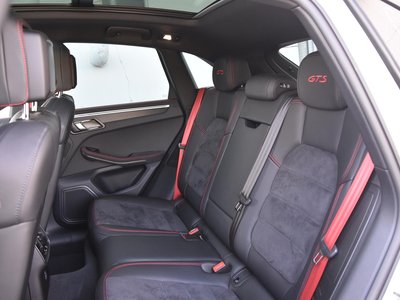 صورة مصغرة 38 لـ 2021 Porsche MACAN