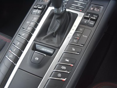 صورة مصغرة 26 لـ 2021 Porsche MACAN