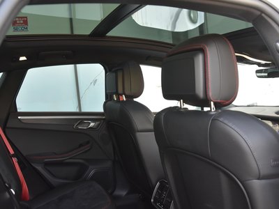 صورة مصغرة 33 لـ 2021 Porsche MACAN