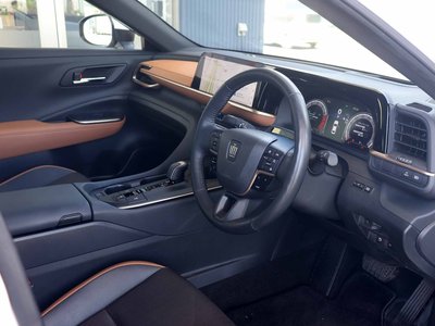 TOYOTA CROWN CROSSOVER - 5