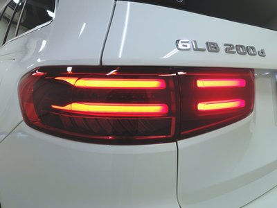 MERCEDES-BENZ GLB - 5