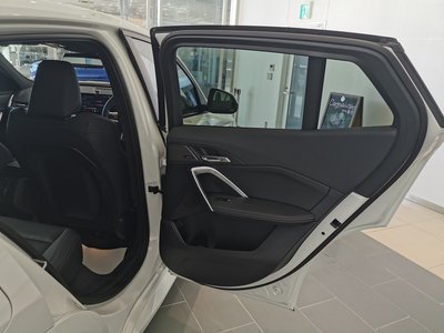 صورة مصغرة 34 لـ 2025 BMW X2