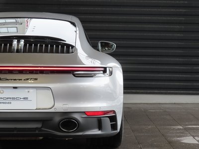 2022 Porsche 911 — миниатюра 29