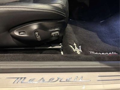 صورة مصغرة 31 لـ 2014 Maserati GRANTURISMO