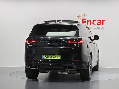 2025 LAND Rover RANGE ROVER SPORT photo 4