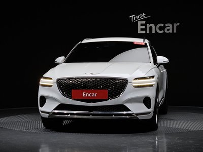 صورة 3 لـ 2022 Genesis GV70
