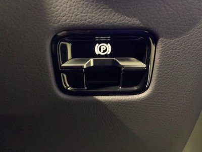 صورة مصغرة 25 لـ 2025 Mercedes-BENZ GLC AMG