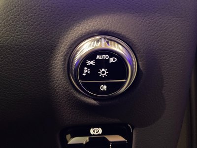 صورة مصغرة 24 لـ 2025 Mercedes-BENZ GLC AMG