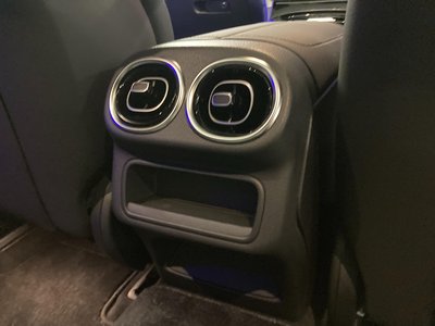 صورة مصغرة 48 لـ 2025 Mercedes-BENZ GLC AMG