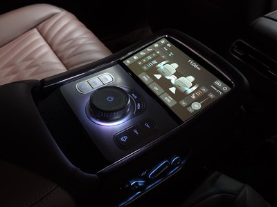 2022 Genesis G90 (RS4) — миниатюра 25
