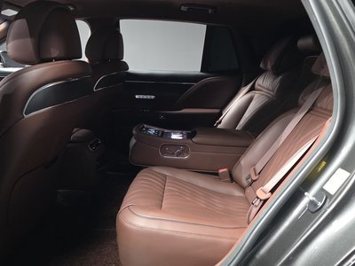 2022 Genesis G90 (RS4) — миниатюра 16