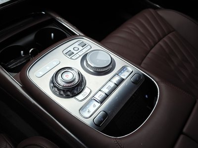 2022 Genesis G90 (RS4) — миниатюра 12