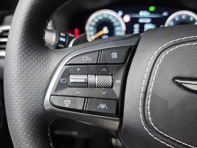 2025 Genesis THE NEW G70 thumbnail 31