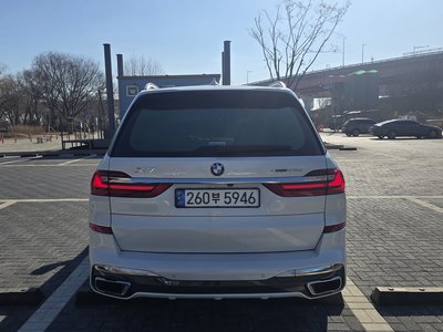 BMW X7 - 4